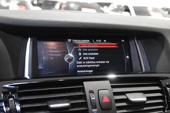 BMW X4 27 of 30