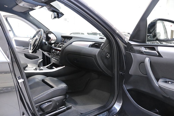 BMW X4 13 of 30