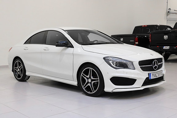 Mercedes-Benz CLA220 d 2 of 5