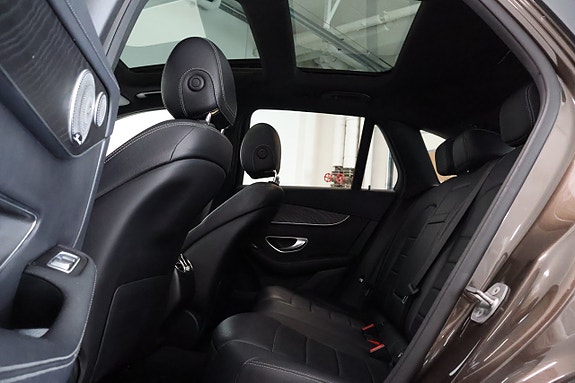 Mercedes-Benz GLC220 d 17 of 24