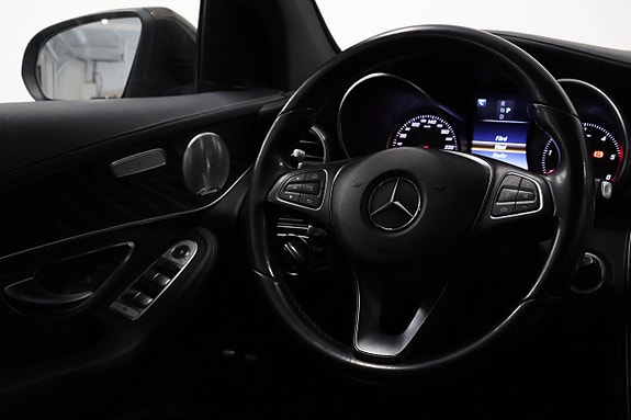 Mercedes-Benz GLC220 d 14 of 24