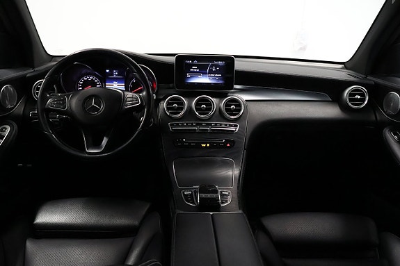 Mercedes-Benz GLC220 d 13 of 24