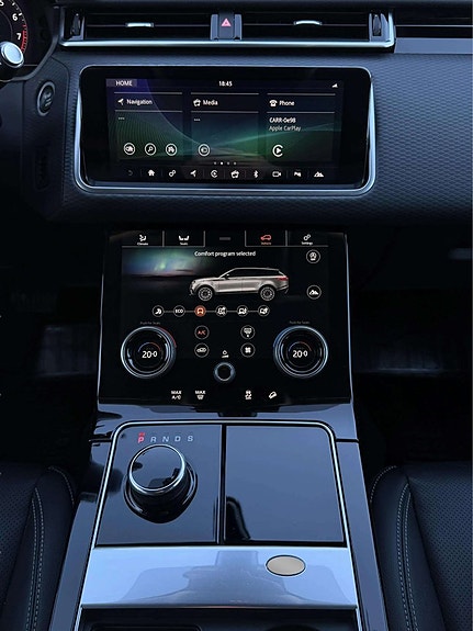 Land Rover Range Rover Velar 16 of 22