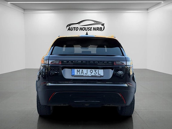 Land Rover Range Rover Velar 12 of 22
