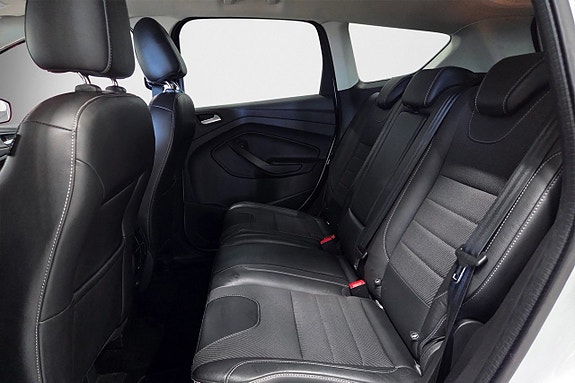 Ford Kuga 12 of 19