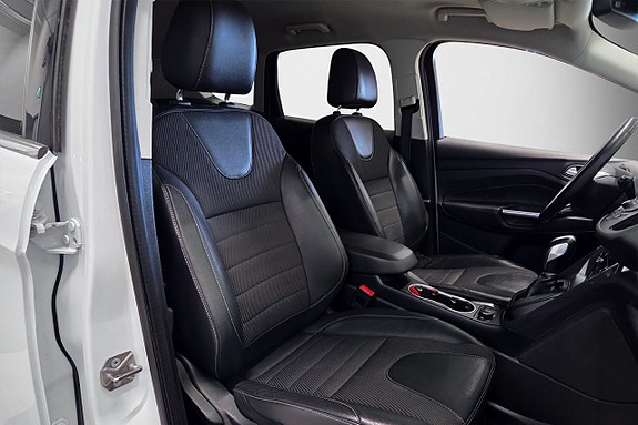 Ford Kuga 10 of 19