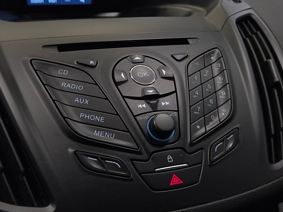 Ford Kuga 17 of 19