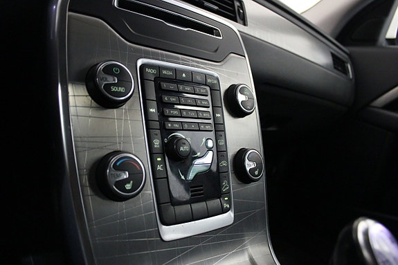 Volvo XC70 16 of 18