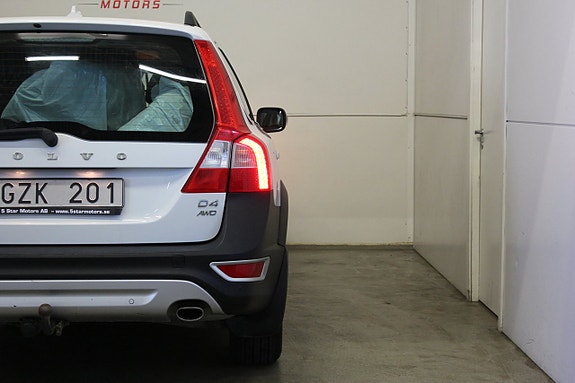 Volvo XC70 6 of 18