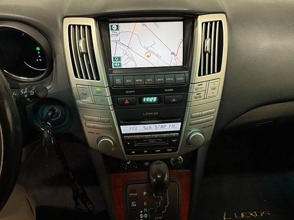Lexus RX300 10 of 11