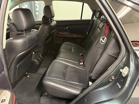 Lexus RX300 7 of 11