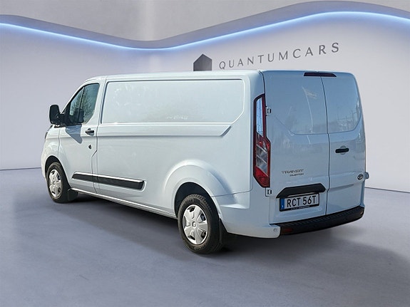 Ford Transit Custom 3 of 5