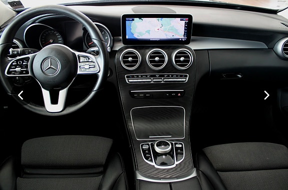 Mercedes-Benz C300 2 of 5