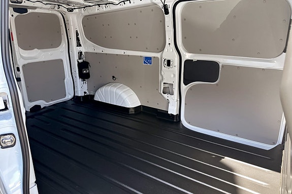 Ford Transit Custom 10 of 11