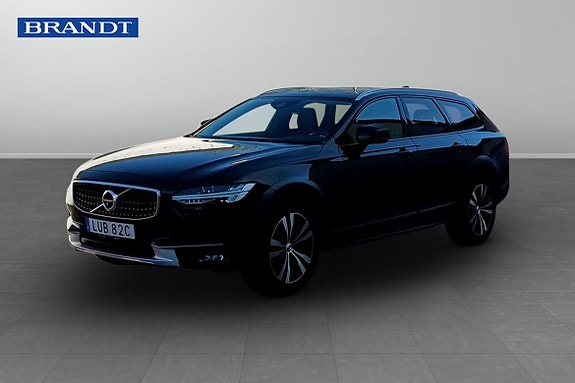 Volvo V90 Cross Country