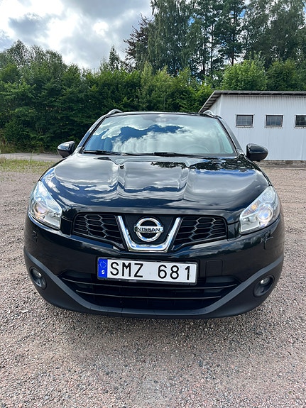 Nissan Qashqai 2 of 5