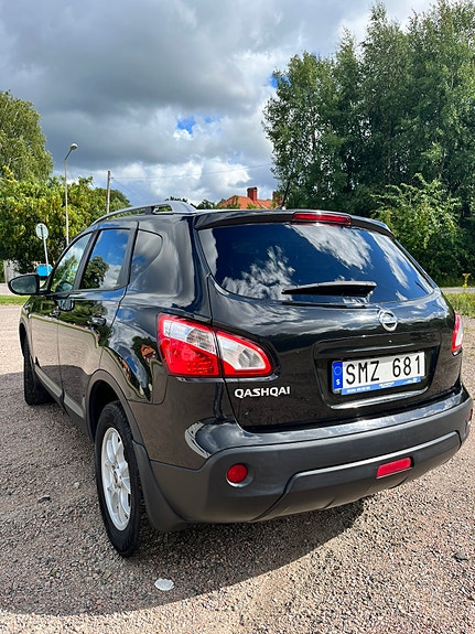 Nissan Qashqai 4 of 5