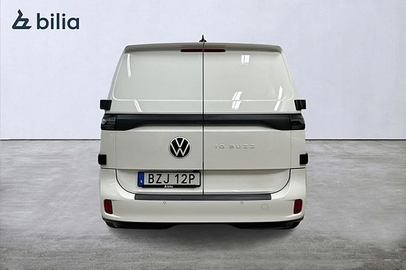 Volkswagen ID. Buzz 3 of 15