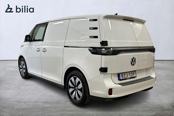 Volkswagen ID. Buzz 2 of 15