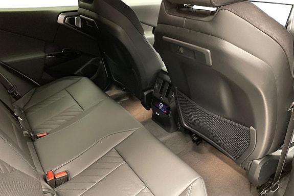 BMW X3 12 of 12