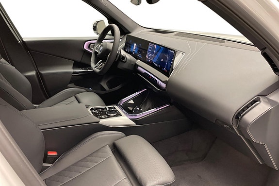 BMW X3 11 of 12