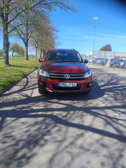 Volkswagen Tiguan 8 of 15