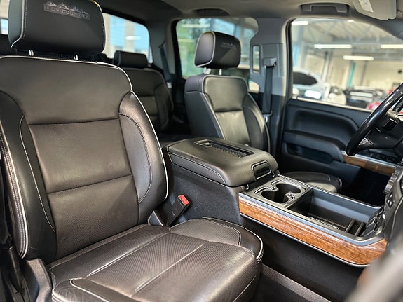 Chevrolet Silverado 1500 16 of 30