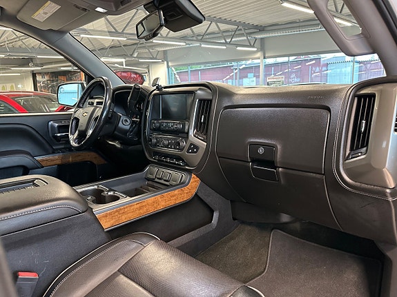 Chevrolet Silverado 1500 20 of 30