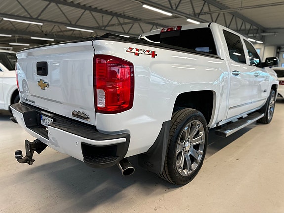 Chevrolet Silverado 1500 6 of 30