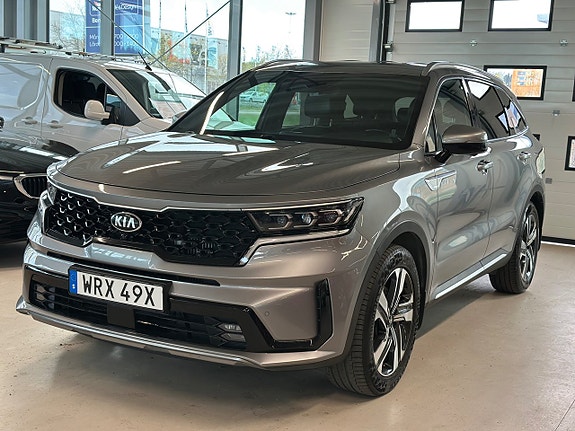 Kia Sorento 3 of 5