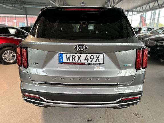 Kia Sorento 9 of 30