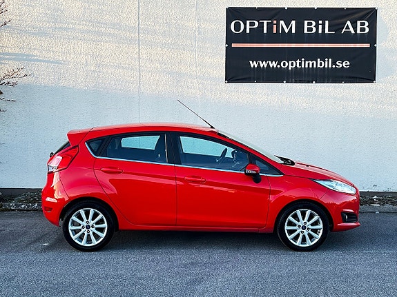 Ford Fiesta 3 of 5