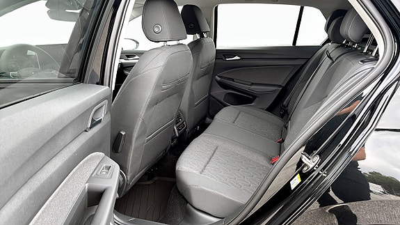 Volkswagen Golf I 11 of 13