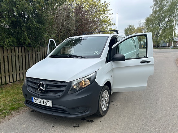 Mercedes-Benz Vito 110 CDI 2 of 5