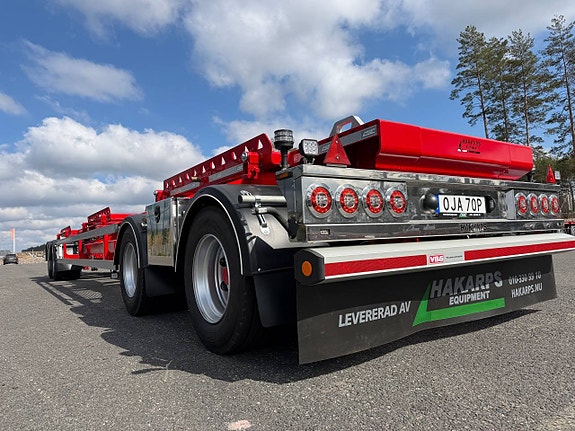 Hakarps - 38 tons liftdumpervagn med roterande mittbord 8 of 12
