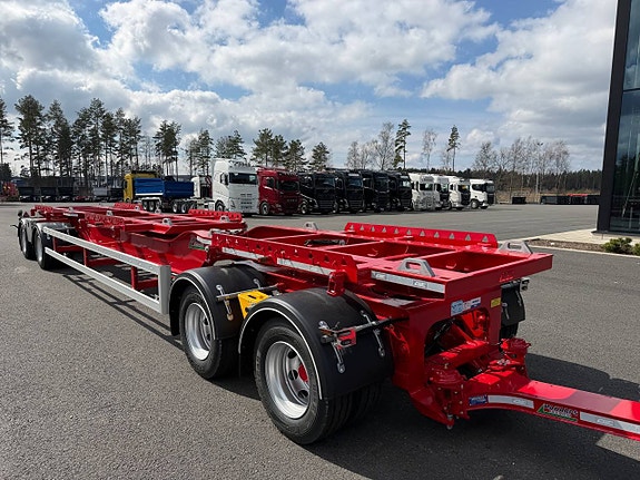 Hakarps - 38 tons liftdumpervagn med roterande mittbord 3 of 12