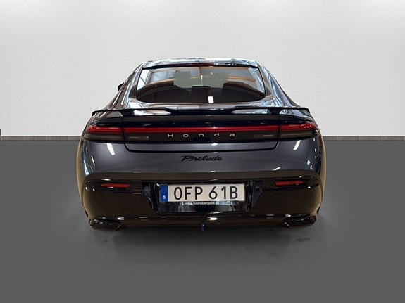 Honda Prelude 5 of 5
