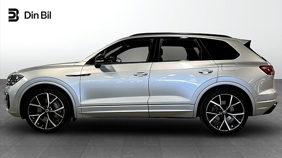 Volkswagen Touareg 2 of 16