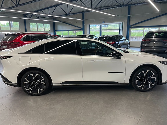 Mazda 6e 5 of 5