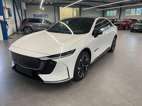 Mazda 6e