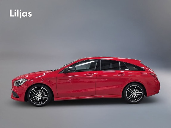 Mercedes-Benz CLA220 d 2 of 5