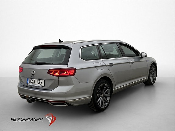 Volkswagen Passat 8 of 30