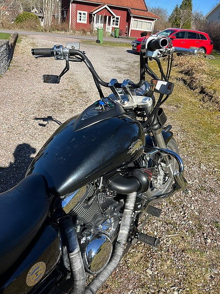 Kawasaki Vulcan 1500 Meanstreak 3 of 4