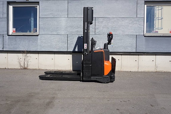 Toyota SWE140L