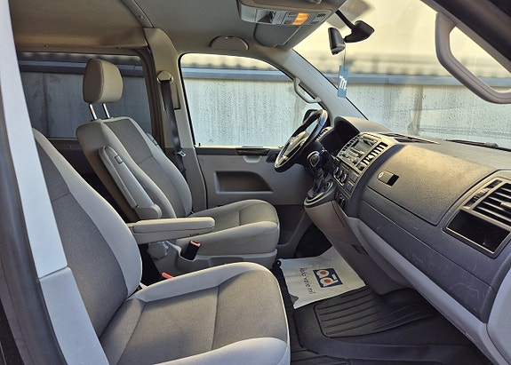 Volkswagen Transporter 6 of 10