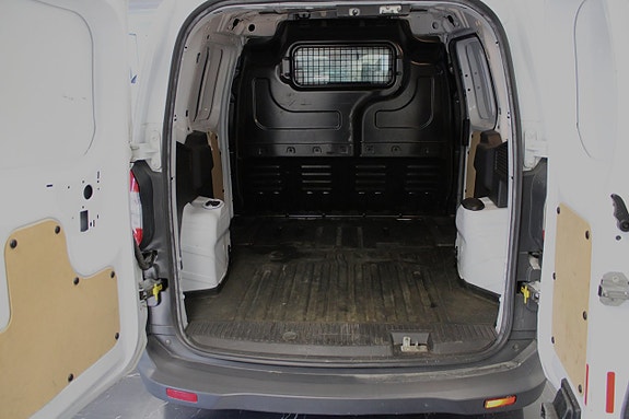 Ford Transit Courier 5 of 5