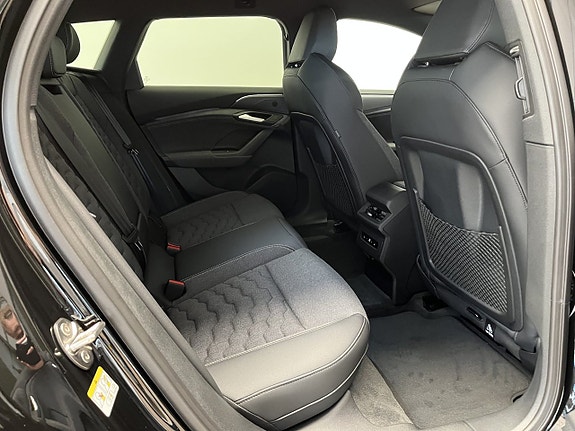 Audi A6 12 of 17