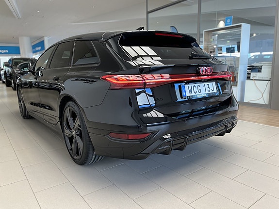 Audi A6 8 of 17