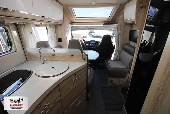Eura Mobil Profila T 720 EB 7 of 14