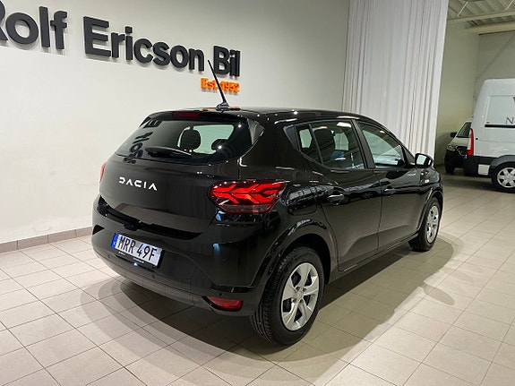 Dacia Sandero 4 of 5